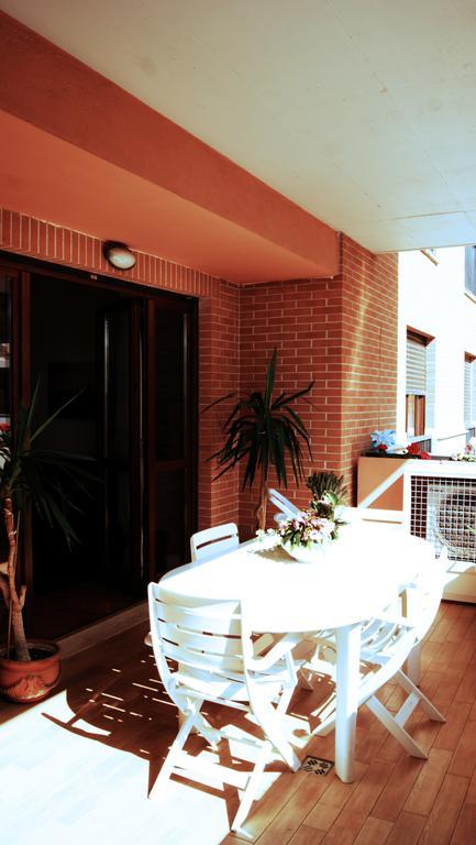 Sweet Roman Holiday Fiumicino Habitación foto